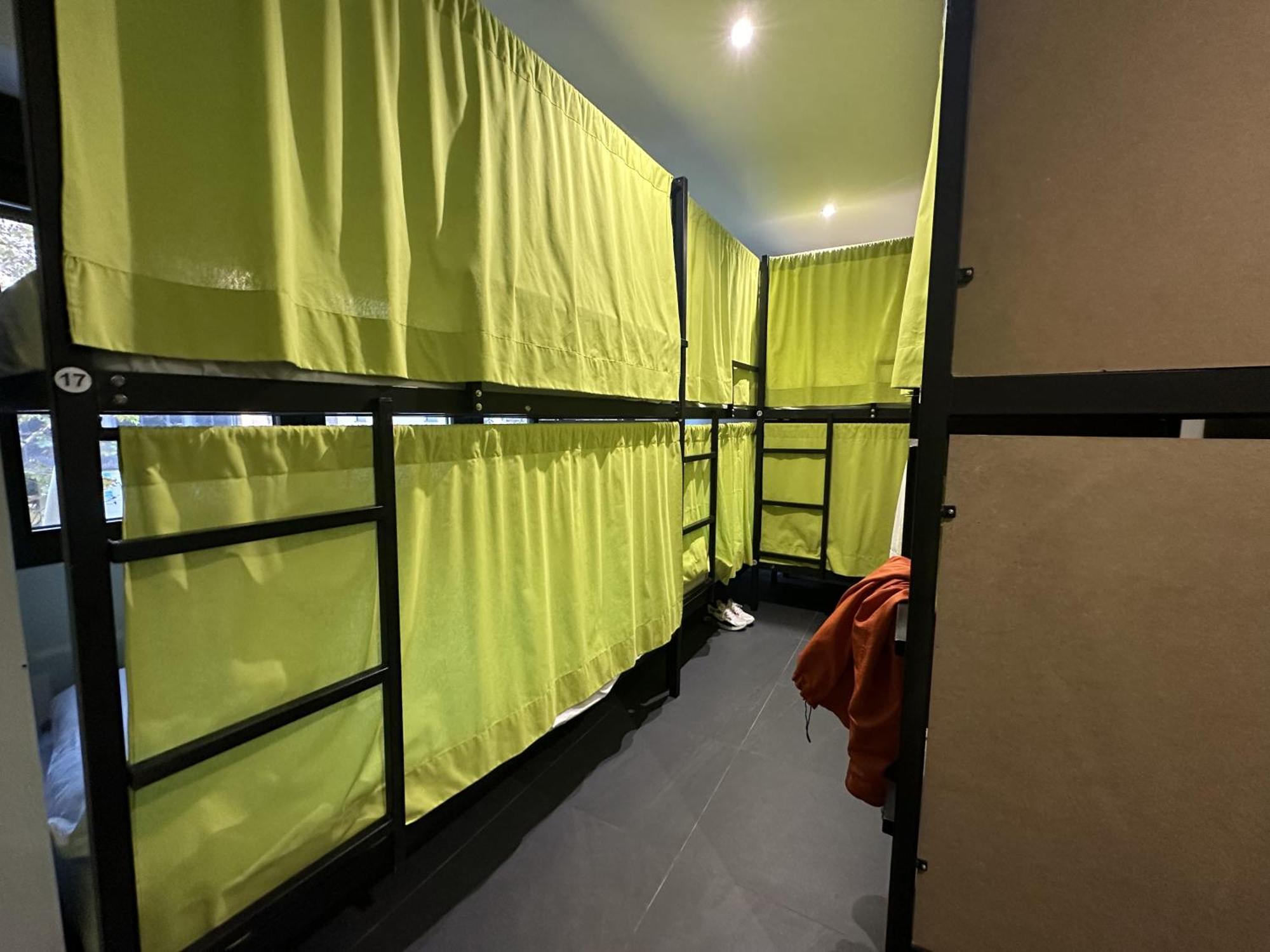 Madriz Hostel Eksteriør bilde