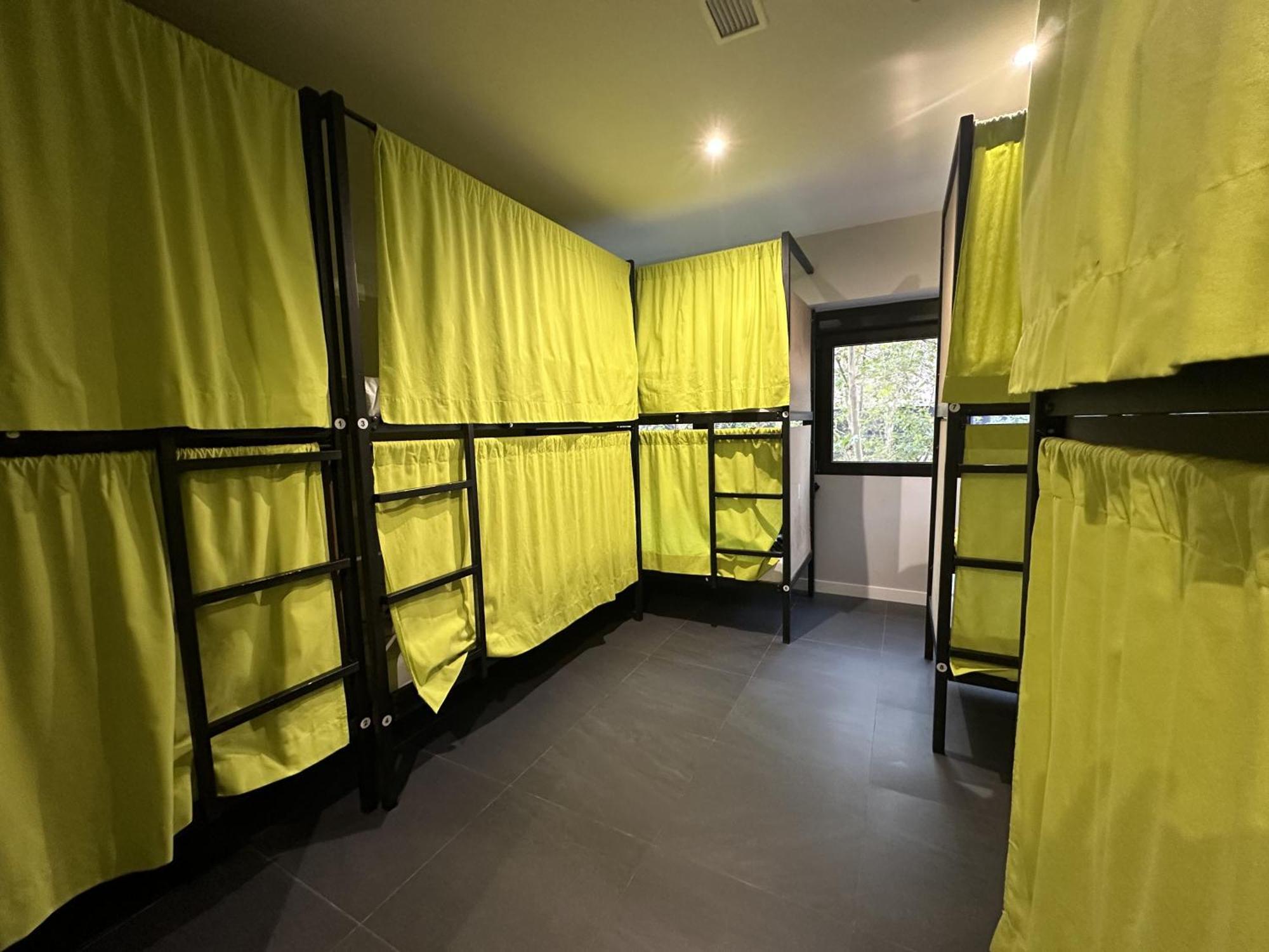 Madriz Hostel Eksteriør bilde